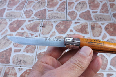 Briceag marca Opinel nr.9.Este aproape nou. foto