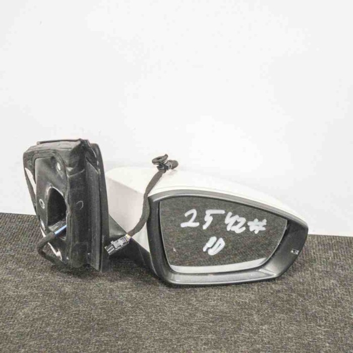 Oglinda laterală dreapta VW POLO 6R, 6C 2012 OEM: E9024483,E9034483
