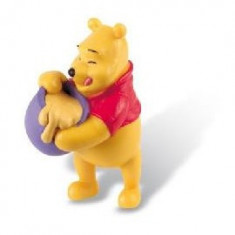 Pooh cu vasul de miere