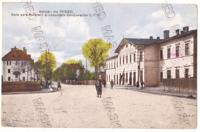 1001 - PITESTI, Railway Station, Romania - old postcard, CENSOR - used