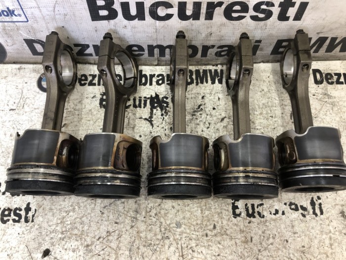 Piston biela original BMW F10 550d F01 750d X5 F15 X6 F16 M50d 381cp