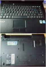 Leptop Fujitsu Siemens Li 2735 foto