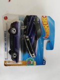 Bnk jc Hot Wheels 2025 - `70 Dodge Hemi Challenger - 164/250
