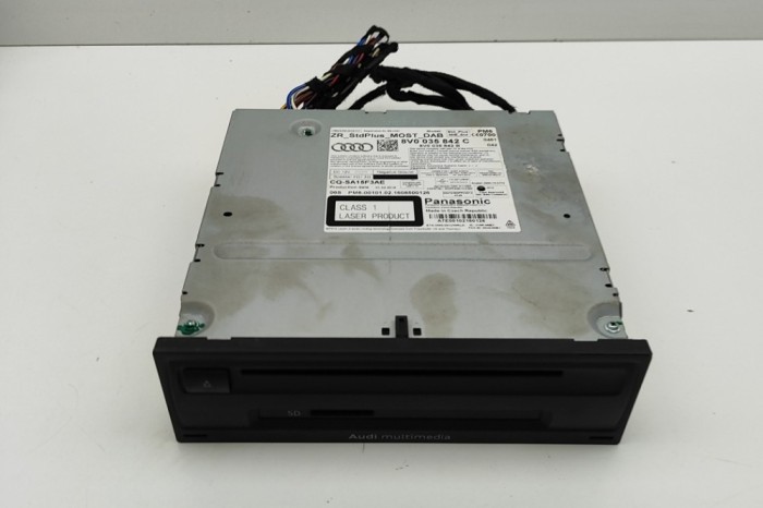 Unitate radio CD navigație AUDI A3 Sportback 8VA, 8VF 2016 OEM: Hatchback | 30831004