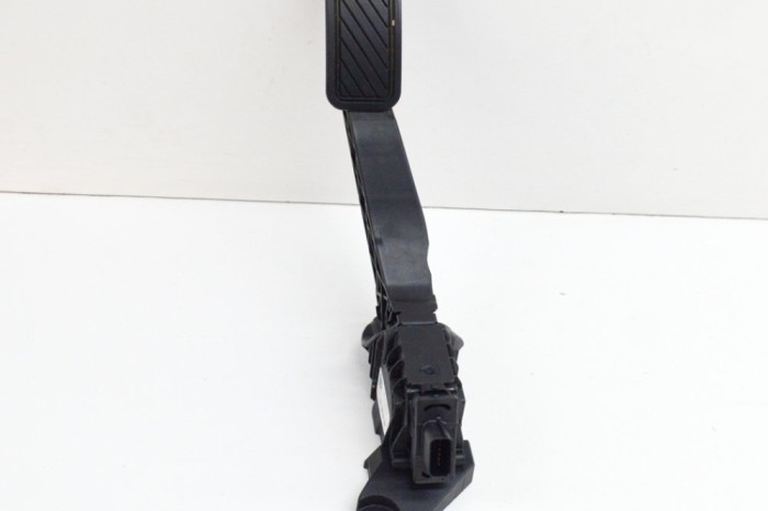 Pedala de accelerație FORD PUMA J2K, CF7 2022 OEM: H1BC-9F836-A1E,6PV012550 17221533