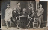 Fotografie, tip carte postala, familie perioada interbelica