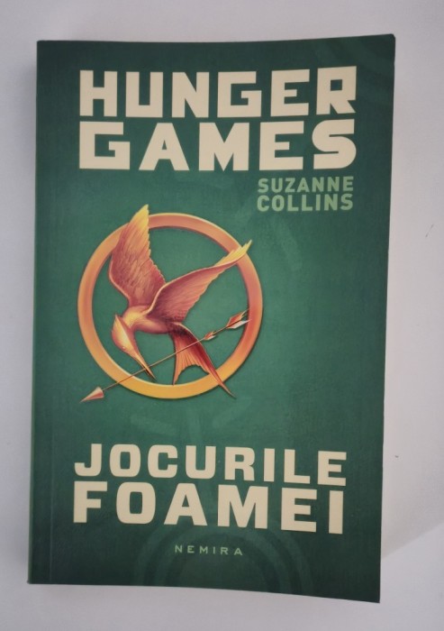 Suzanne Collins Hunger Games Jocurile Foamei