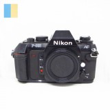 Nikon F-501 (Body only)