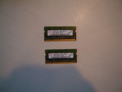 KIT de 2 memorii laptop Hynix 1GB PC2 6400 DDR2 SODIMM 800MHz (HYMP112S64CP6) foto