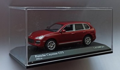 Macheta Porsche Cayenne GTS MK1 Facelift 2007 - Minichamps64 1/64 foto