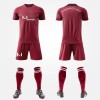 Echipament Fotbal MBrands Rosu XXL: Tricou, Sort, Jambiere. Material Sintetic, Respirabil. Unisex