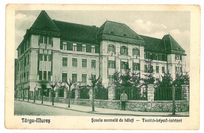 1045 - TARGU MURES, High School - old postcard - used - 1940 foto