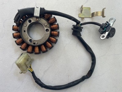 Honda CBR 125 R CBR125R (JC39) 2007-2010 (JC34) 2004-2006 Stator generator foto