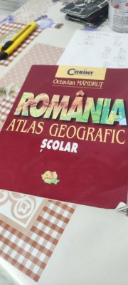 Atlas geografic școlar foto