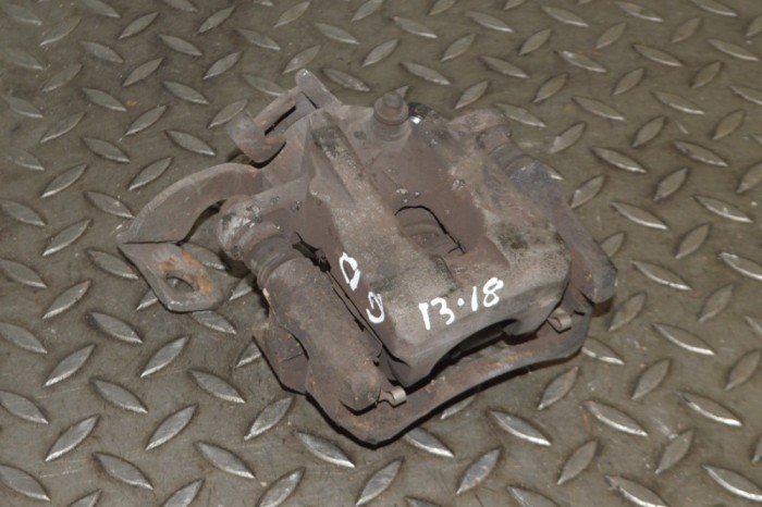 Etrier de fr&acirc;nă dreapta spate TOYOTA PRIUS _W3_ 2011 OEM: Hatchback | 14132378