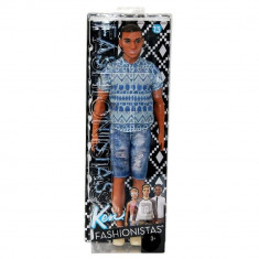 Papusa Mattel Barbie Fashionistas Ken in Pantaloni Scurti Blugi foto