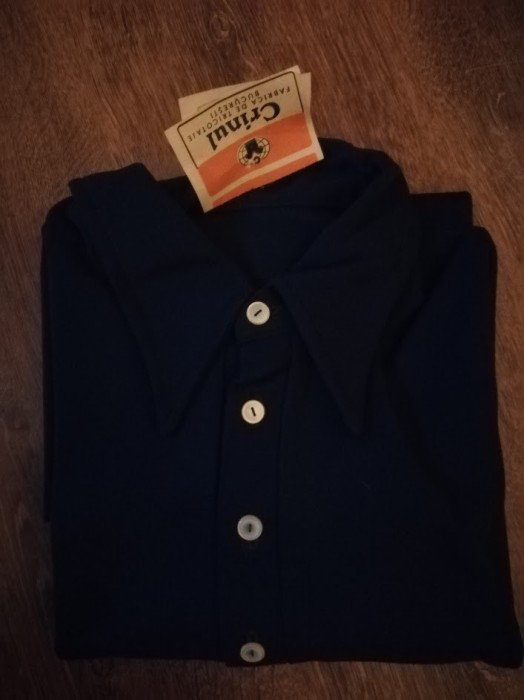 Cămașă bărbătească comunism, Tricotaje BUCUREȘTI CRINUL, vintage, modă, nouă