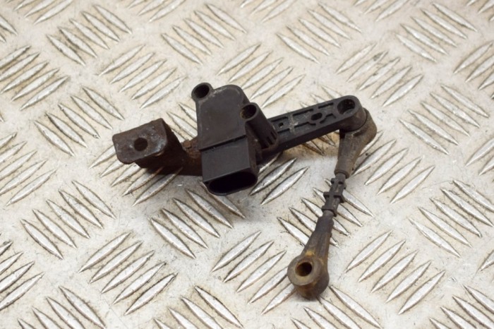 Senzor de nivel &icirc;nălțime dreapta spate LAND ROVER RANGE ROVER EVOQUE L538 2012 OEM: BJ32-3D026-AA 14894900