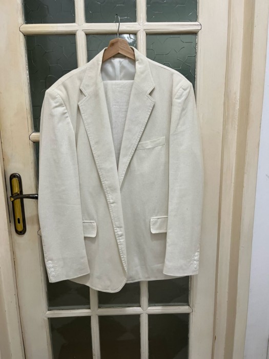 costum alb barbati stare impecabila
