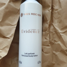 Lapte parfumat pentru corp 200ml COMME UNE EVIDENCE Yves Rocher