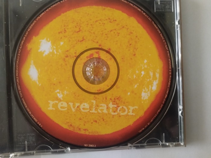 Voltaj-Revelator