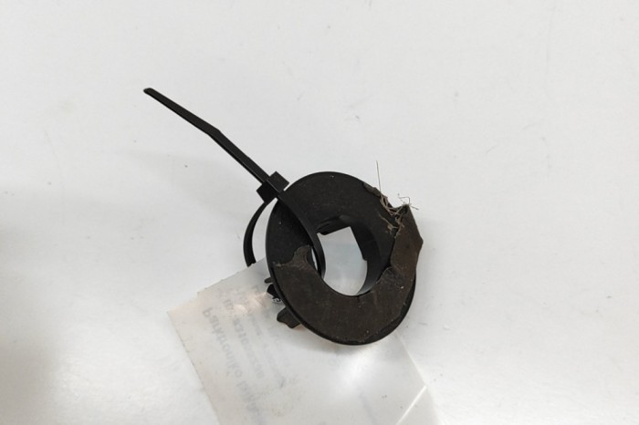 Suport senzor de parcare AUDI Q3 F3 2021 OEM: 83A919290 31055238
