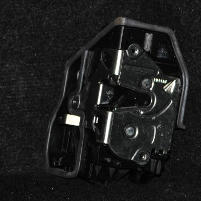 &amp;Icirc;ncuietoare ușă dreapta spate BMW 5 E60 2005 1819057 foto