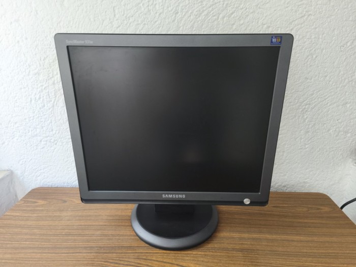 Monitor Samsung SyncMaster 931BF ecran