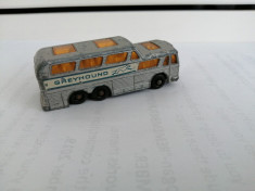 bnk jc Matchbox no 66c Greyhound Coach - regular wheels - blue logo foto