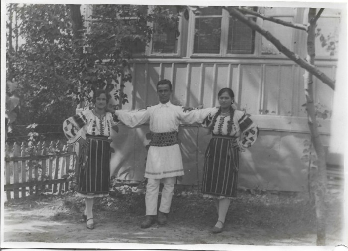 A3983N Port popular rom&acirc;nesc, Vechiul Regat, perioada antebelică