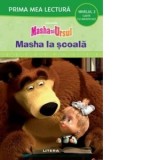 Masha si Ursul. Masha la scoala. Nivelul 2. Carte cu majuscule