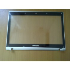Cadru frontal cu ecran protector Samsung Q430 (BA75-02641A)