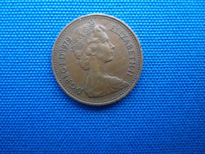 1 NEW PENCE 1979 ELISABETA II / ANGLIA foto