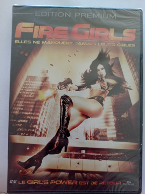 DVD - FIRE GIRLS - SIGILAT engleza foto