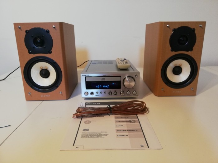 MicroSistem ONKYO model CR-505 - Amplificator/Boxe/CD/Tuner/Telecomanda/Impecabil