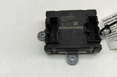 Modul de control ușă dreapta spate LAND ROVER RANGE ROVER VELAR L560 2018 OEM: J8A2-14D619-CC | 32193673 foto