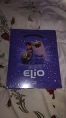V&acirc;nd Carte Disney Pixar Elio din Biblioteca Magică Disney Ediție De Colecție