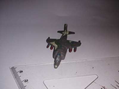 bnk jc Galoob Micro Machines 1999 - avion Harrier FRS.1 foto
