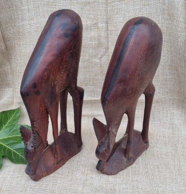 VECHE SCULPTURA IN LEMN MASIV, DOUA CĂPRIOARE, AFRICA foto