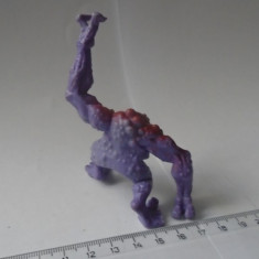 bnk jc Figurina de plastic neidentificata