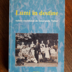 Lumi in destine - Smaranda Vultur / R2P4F