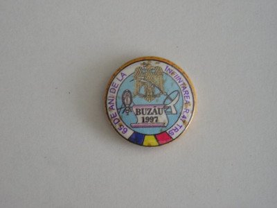 QW9 N2 11 - insigna - militar - transmisiuni - R 65 Trs Buzau la 65 de ani - 1997 foto