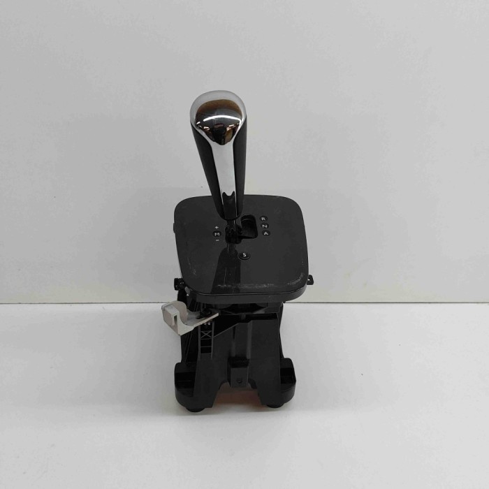 Timonerie cutie de viteze PEUGEOT 5008 2013 OEM: MPV | 21715896