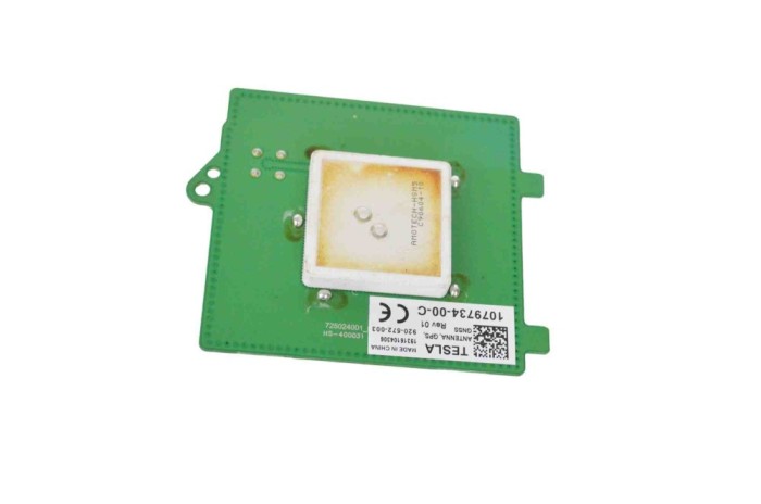 Antena TESLA MODEL 3 2020 OEM: 1079734-00-C 23902907