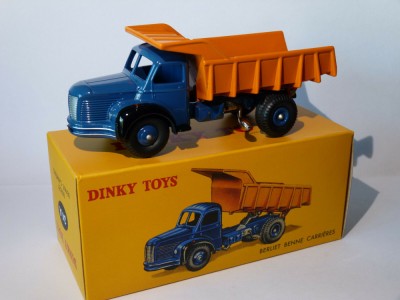 Macheta Berliet Benne Carri&amp;egrave;res - Dinky Toys foto