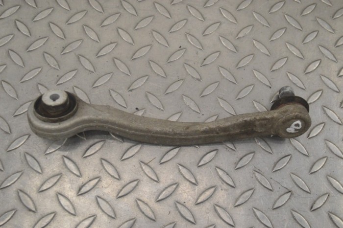 Braț superior dreapta față AUDI Q5 FY 2021 OEM: 4M0407510B 25103523