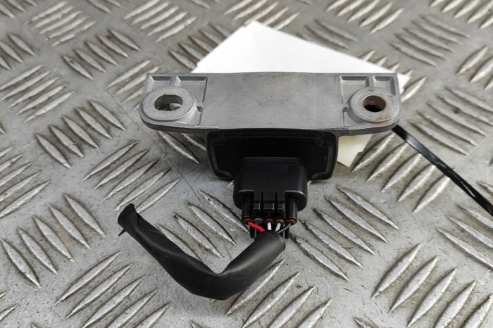 Senzor de accelerație LEXUS GS JZS160_, UZS161_, UZS160_ 2001 OEM: 89183-30050 | 31802037