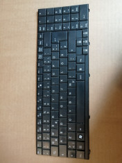 tastatura Medion Akoya P6618 p6630 P6622 p6615 P6624 E6210 P6620 E6212 p6612 foto