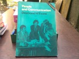 People and communication - Desmond W. Evans (Oamenii și comunicarea)