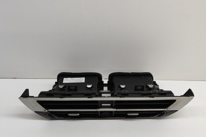 Gura de ventilație planșa de bord CITRO&Euml;N C4 X BD_, BE_, BF_ 2024 OEM: 98356483DX 27530775